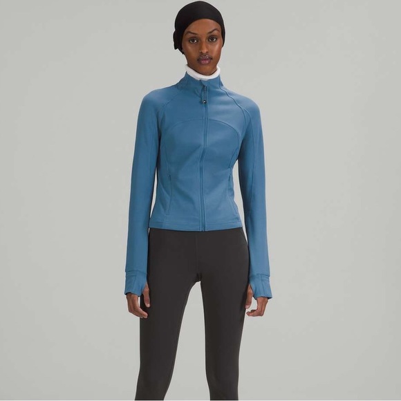 lululemon athletica Jackets & Blazers - Lululemon Nulu Cropped Define Jacket
